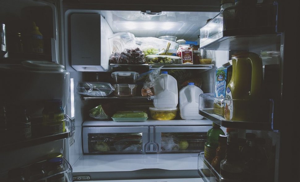 Alimentele pe care nu ar trebui să le congelezi niciodată. Îți pot afecta sănătatea