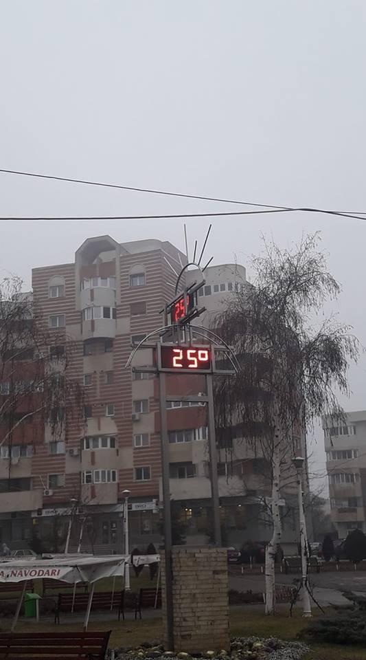 Situație incredibilă în Năvodari în această dimineață! Oamenii au crezut că au parte de vară în mijlocul iernii (FOTO) 573968