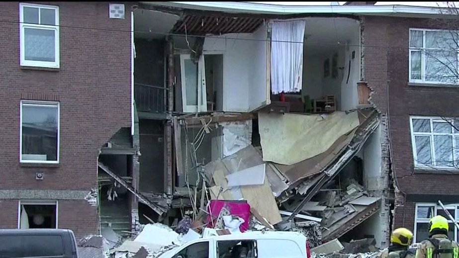 Imagini după explozia blocului din Haga. Tânăr blocat sub dărmâmături, salvat după opt ore - VIDEO