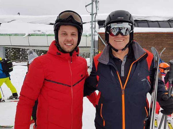 Cum a fost fotografiat preşedintele Klaus Iohannis pe pârtia Transalpina  575484