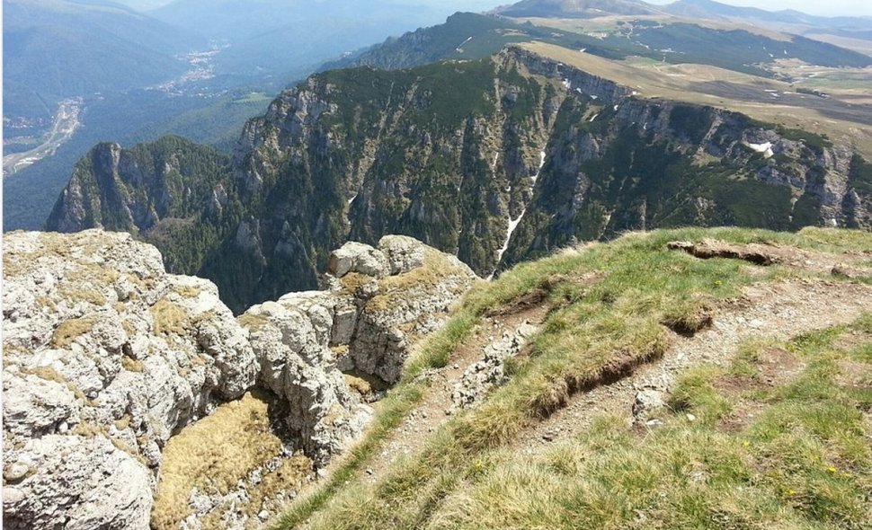 Fenomen straniu în Carpați! Cărarea blestemată din Bucegi, unde turiști dispar fără urmă