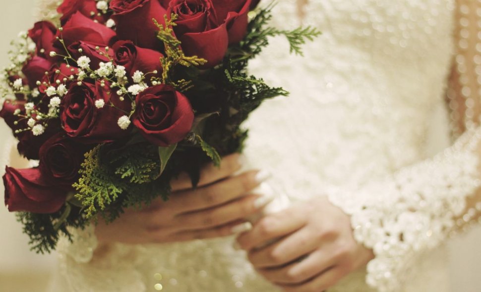 O tânără a cerut divorţul la doar trei minute după căsătorie. Ce i-a făcut mirele