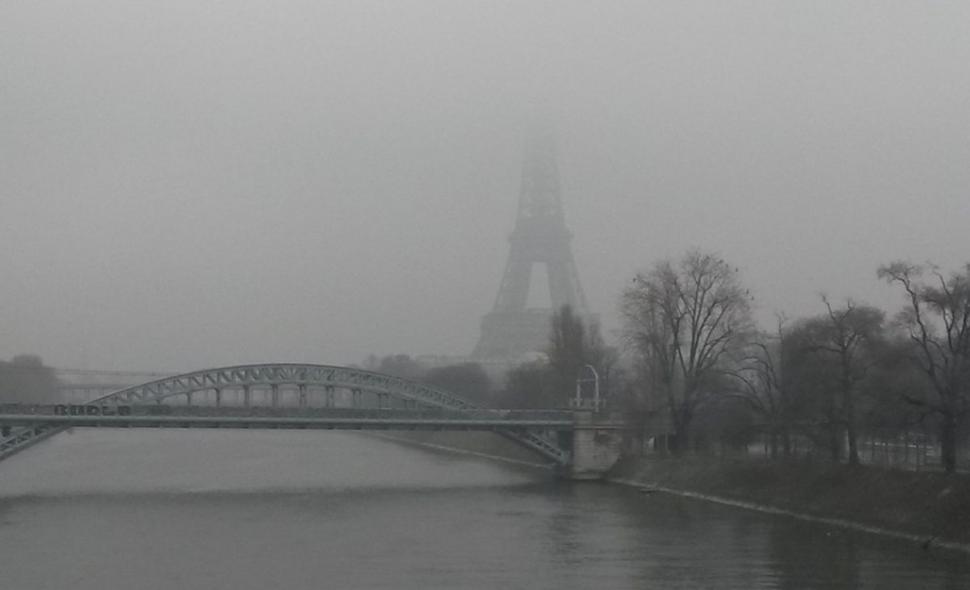 O bombă din cel de-al Doilea Război Mondial a fost detonată la Paris. Aproape 1.800 de persoane au fost evacuate  578337