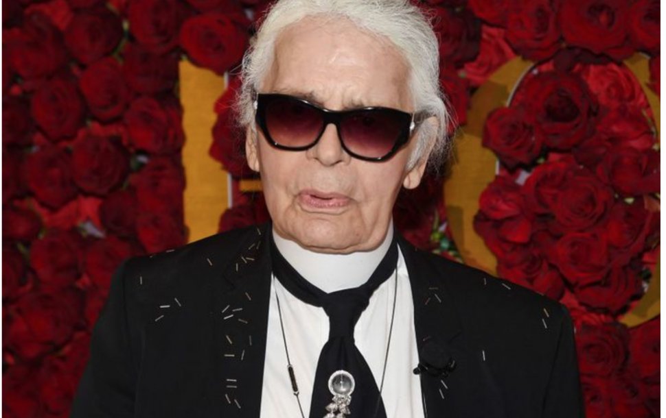 Motivele pentru care Karl Lagerfeld a purtat ochelari de soare aproape non-stop, timp de 52 de ani!