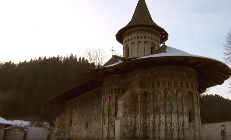 Mănăstirile din Bucovina au atras atenția unui jurnalist britanic. „Una dintre cele mai bune destinații din Europa”