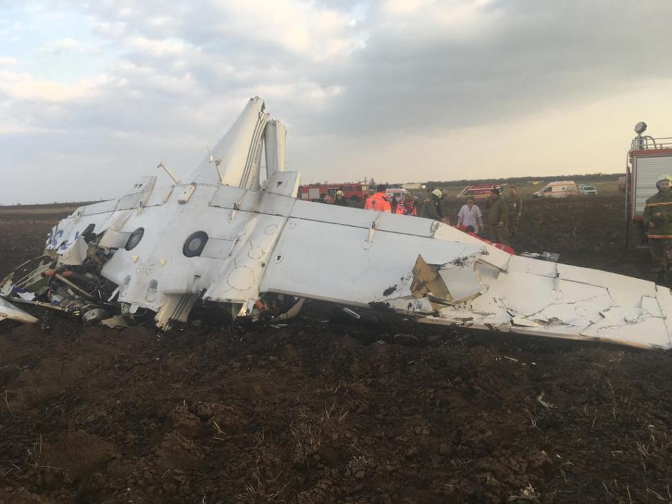 Primele imagini cu avionul prăbușit la Tuzla 579213