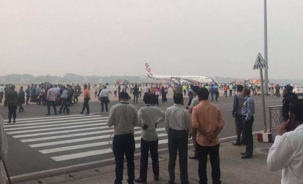 Un avion cu 142 de pasageri a aterizat de urgență, după o tentativă de deturnare - FOTO