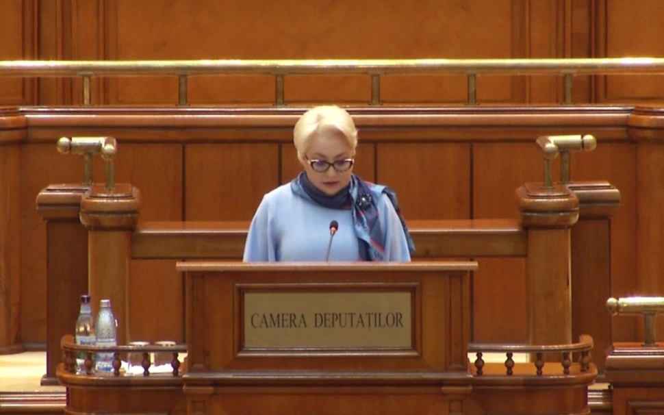 Viorica Dăncilă, replică dură în Parlament: Aruncați atâta venin în jurul dumneavoastră, că ați face invidioasă și o viperă