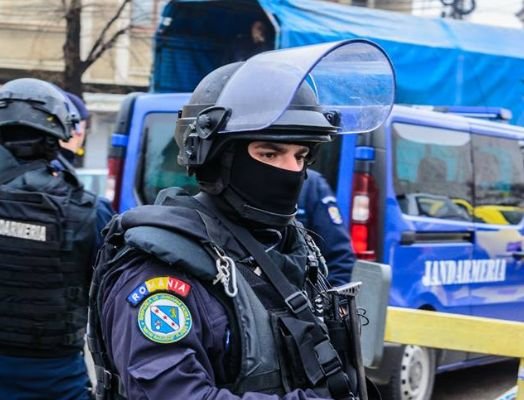 450 de suporteri ai echipelor Dinamo și Steaua, duși la Poliție după incidentele de la Focșani