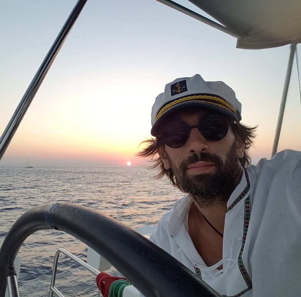 DJ Pagal, în comă indusă după un grav accident de motocicletă în Ibiza