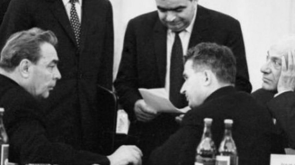 S-a aflat cu cât i-a vândut Ceaușescu pe sași
