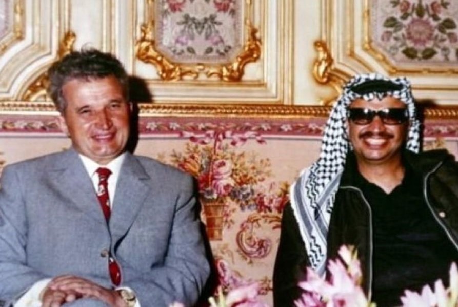 Prima întâlnire dintre Ceauşescu şi Yasser Arafat. Ce a vrut liderul palestinian să-i transmită cu orice preț lui Nea Nicu