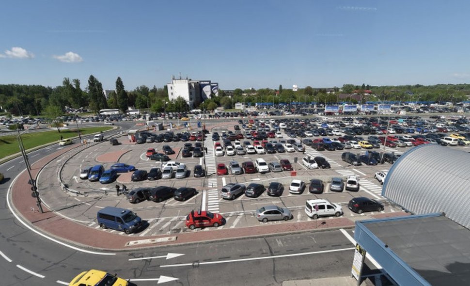 Primăria Capitalei vrea să introducă abonamente pentru toate locurile de parcare
