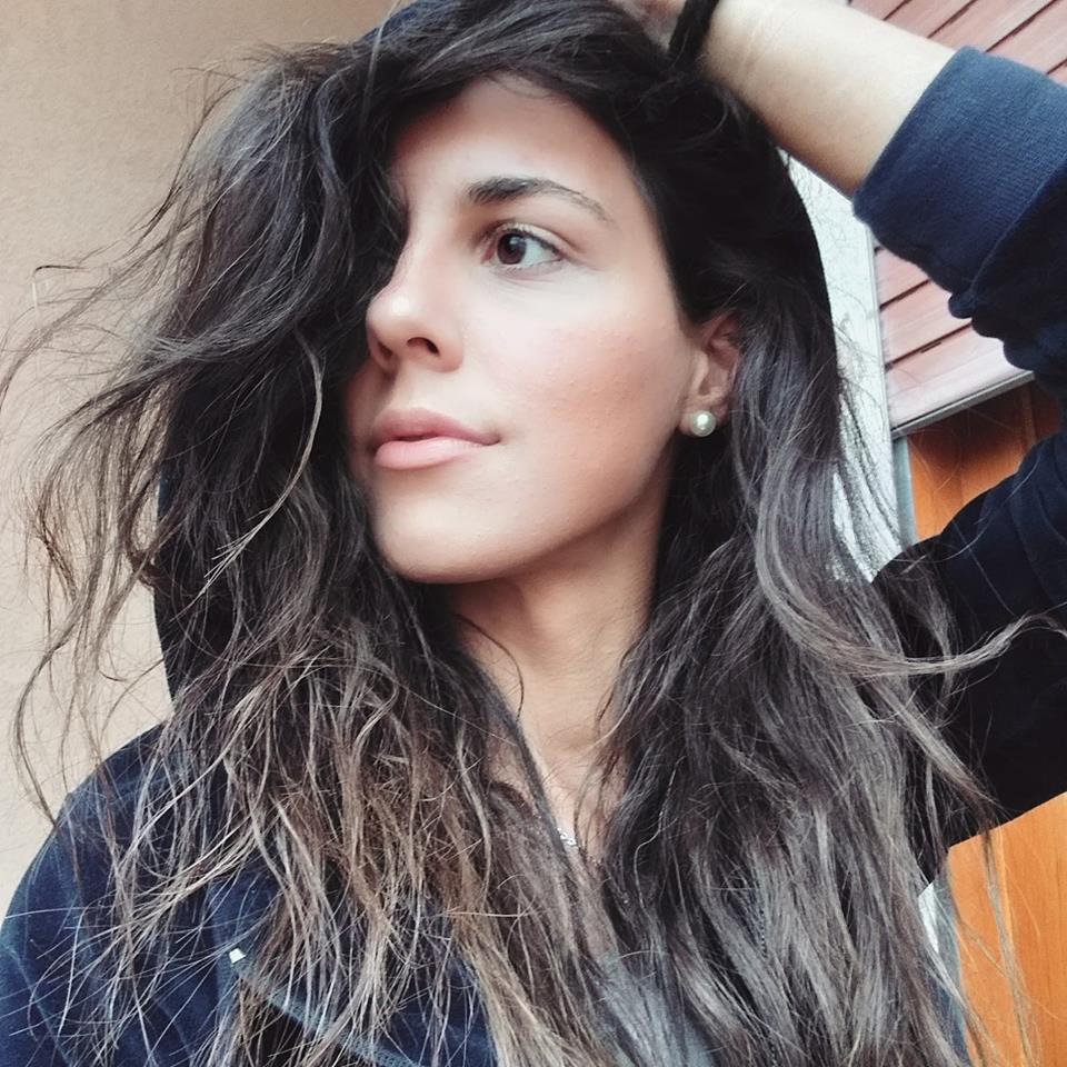 Nicoletta e o tânără frumoasă din România, adoptată de o familie de italieni. Sâmbătă seara a ieșit să petreacă în oraș și nu a mai ajuns acasă. O altă româncă și iubitul ei au ucis-o. Ce au descoperit polițiștii 584089