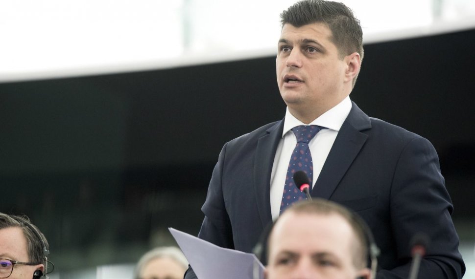 Europarlamentarul Laurențiu Rebega, trimis în judecată într-un dosar de corupție 