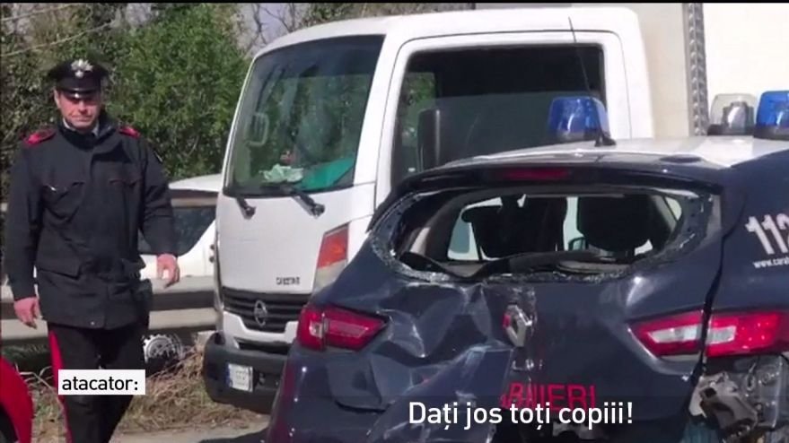 Convorbirea carabinierilor cu cel care a vrut să incendieze un autobuz cu 50 de copii - VIDEO