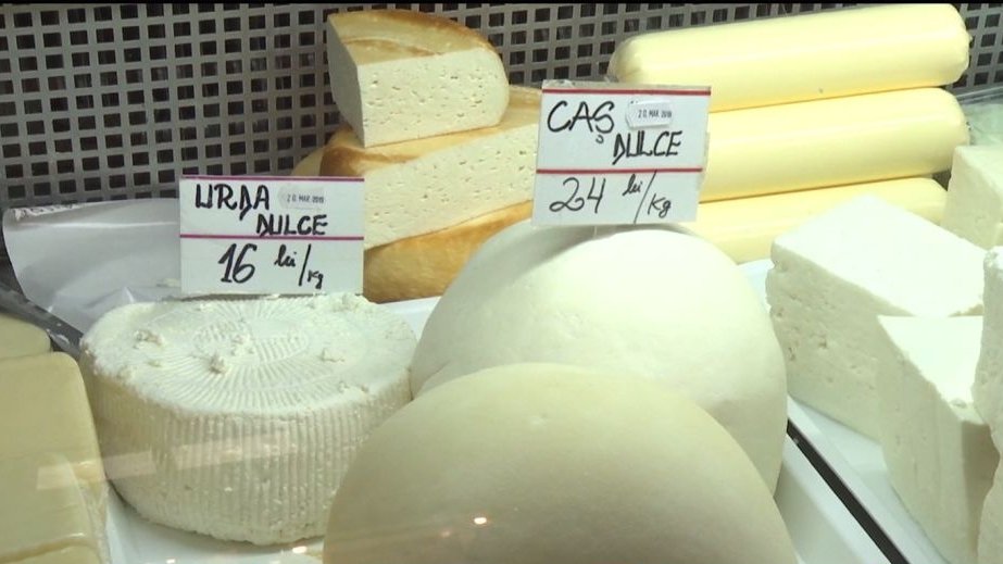 Sănătatea românilor, în pericol. Lactate şi brânzeturi false au fost găsite la vânzare