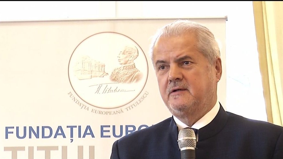 Adrian Năstase dezvăluie cum a reuşit România să devină membru NATO