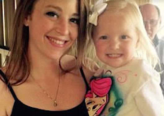 Avea un soț extraordinar și o fetiță minunată. Într-o zi a făcut un grătar și i-a ars toată fața - Bărbatul ei a dovedit ce multe femei credeau  586937