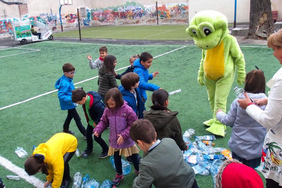 Campanie-Concurs pentru responsabilizarea copiilor privind importanța reciclării 587639