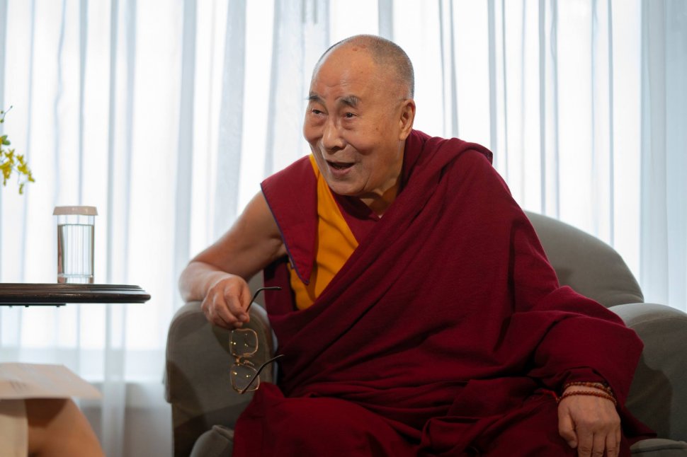 Dalai Lama a ajuns la spital din cauza unor dureri în piept 