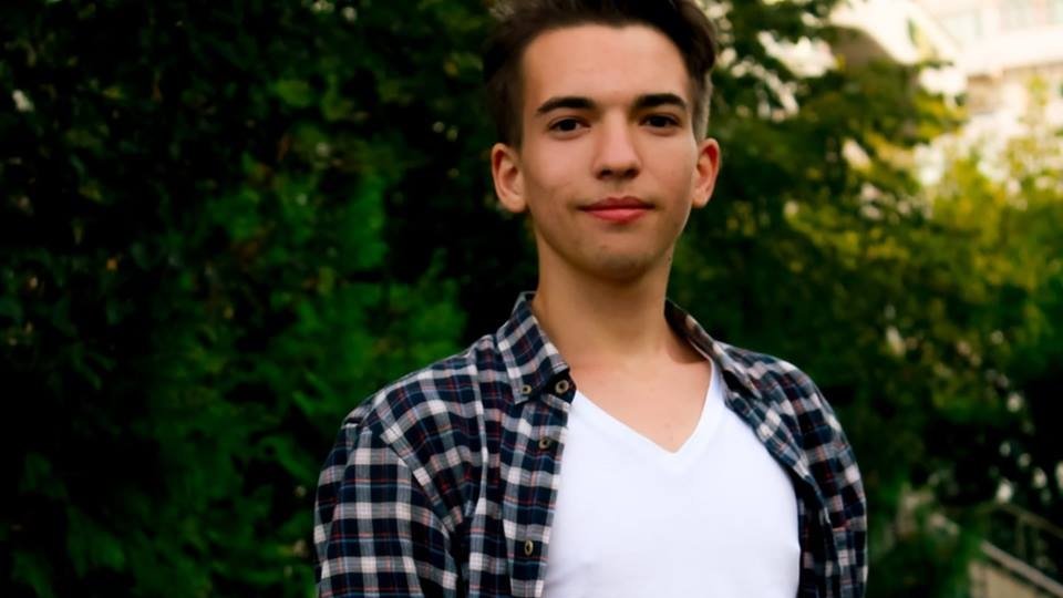Mesaje emoționante pentru Gabriel, tânărul din Botoșani care a murit la doar 18 ani din cauza unei boli cumplite