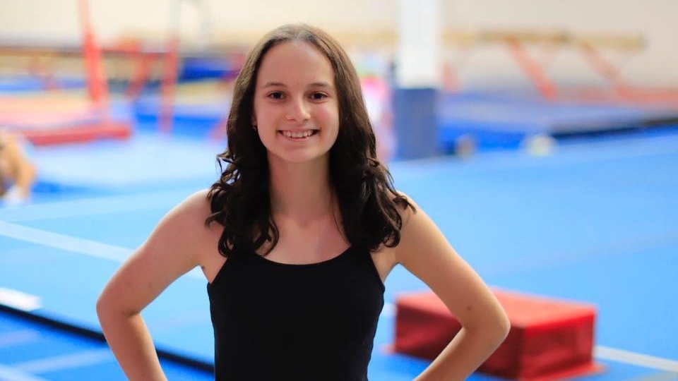 Mesaje cutremurătoare după trecerea în neființă a Emmei Neagu, gimnasta de 15 ani care a impresionat România