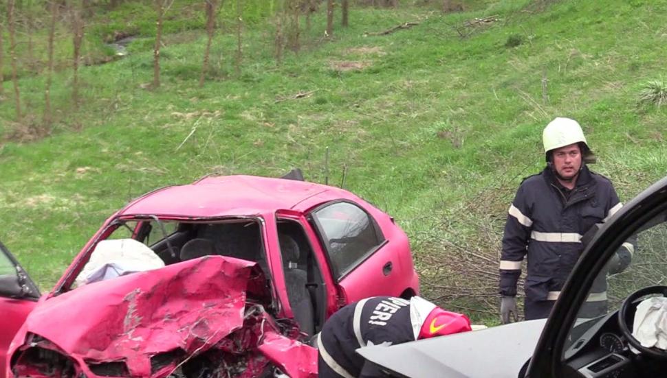 Tragedie la Cluj! Un bărbat a murit, iar un altul a intrat în comă, în urma unui accident rutier