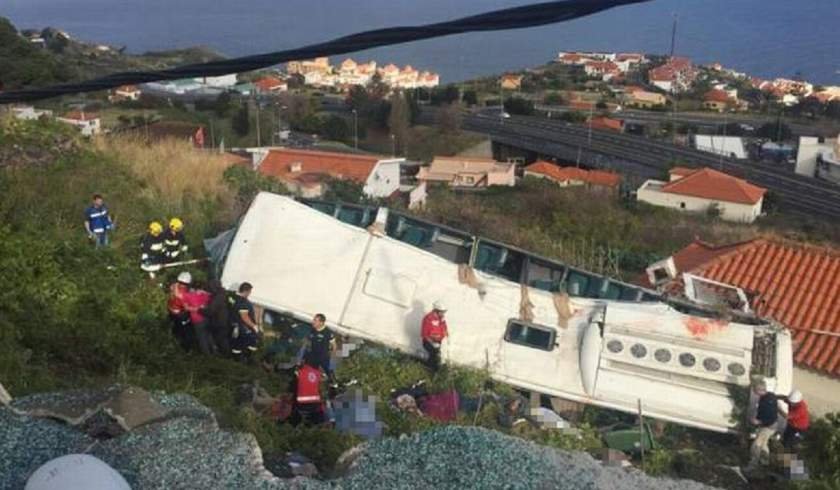 Mărturii cutremurătoare făcute de victimele care au scăpat cu viață din ”autocarul morții”. 29 de turiști au murit în tragicul accident din Madeira