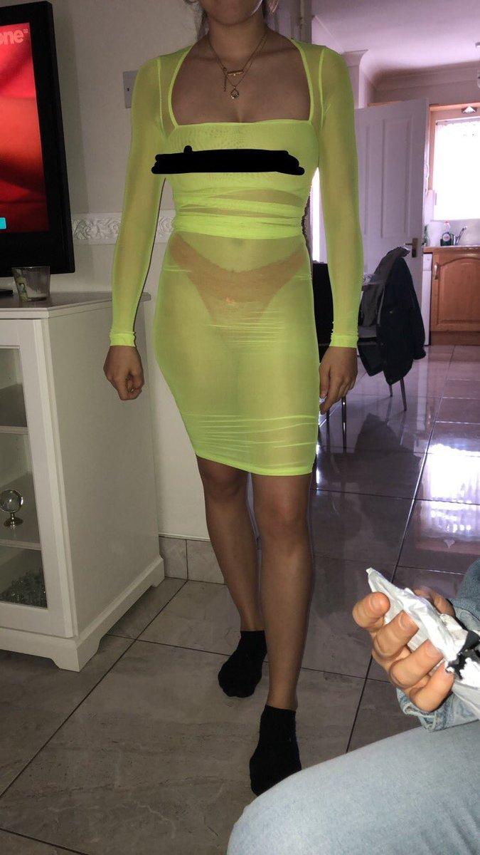 Și-a comandat o rochie pe internet, dar a încremenit când a deschis pachetul. „Nu e posibil așa ceva” (FOTO) 589153