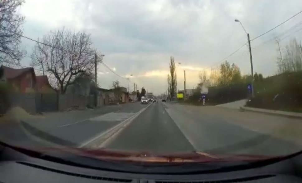 Video înfiorător, de la o șoferiță din Hunedoara. Ce a surprins femeia pe șosea (VIDEO)