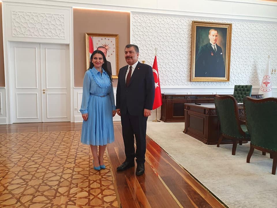 Ministrul Sănătății, Sorina Pintea, în vizită într-unul dintre cele mai mari spitale publice din lume 590497