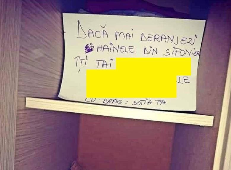 FOTO. Ce mesaj a găsit un român în dulapul cu haine. Polițiștii trag un semnal de alarmă
