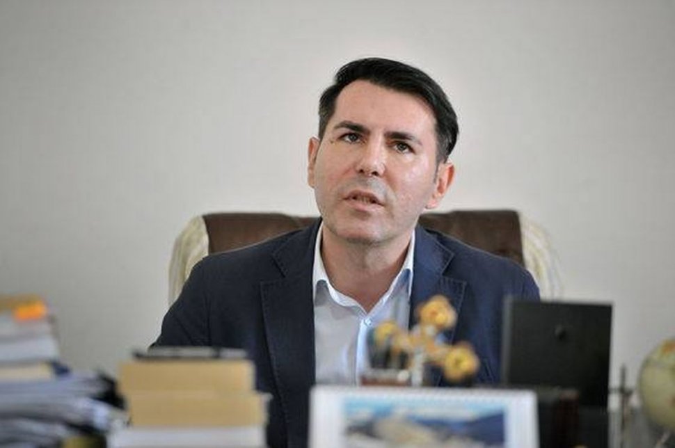 Gheorghe Stan, validat în funcția de judecător al CCR de Camera Deputaților