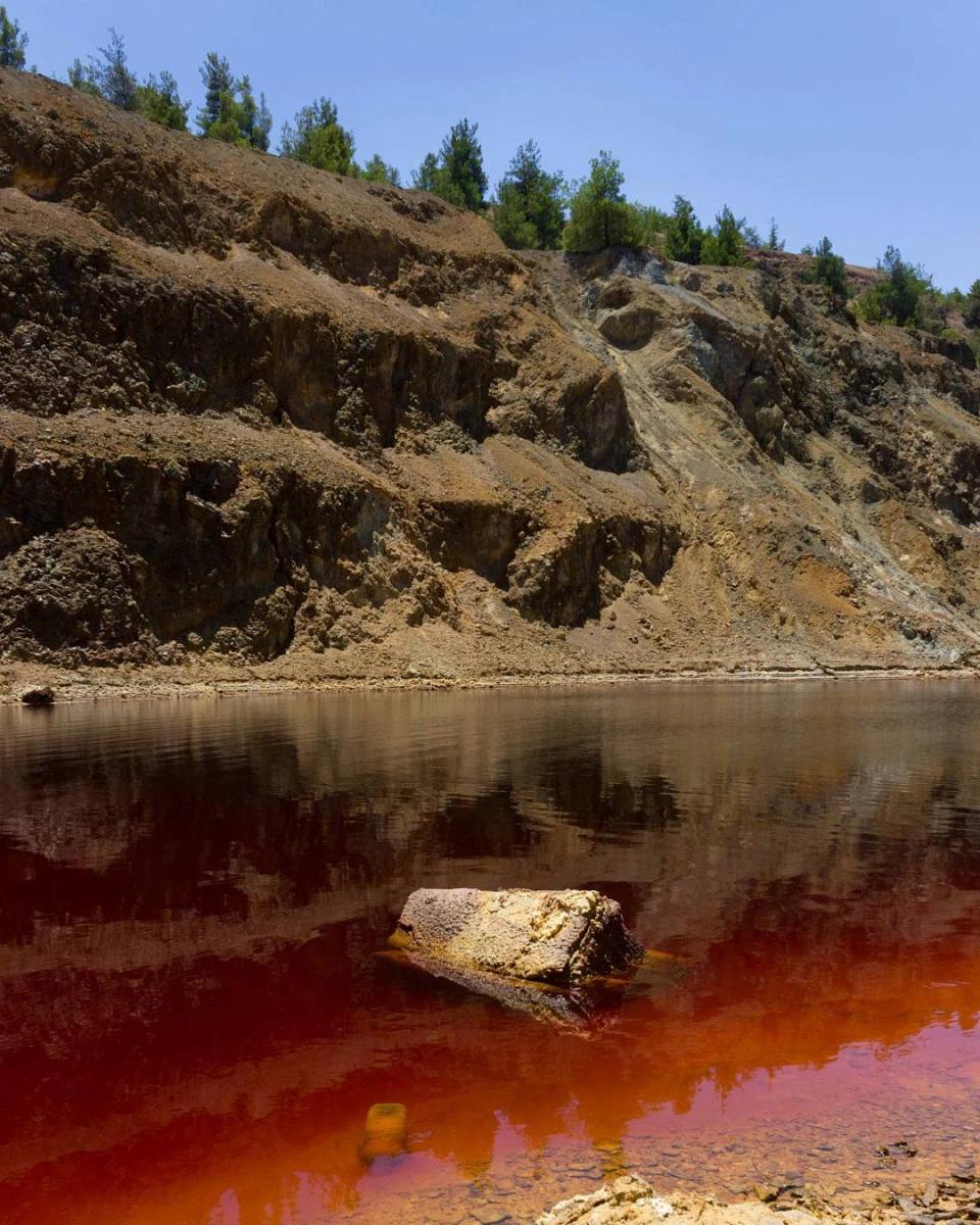 Un cunoscut vlogger plecase pentru o vacanță de vis în Cipru. Polițiștii se tem că a filmat, fără să știe, victima unui criminal în serie și a făcut imaginile publice 592619