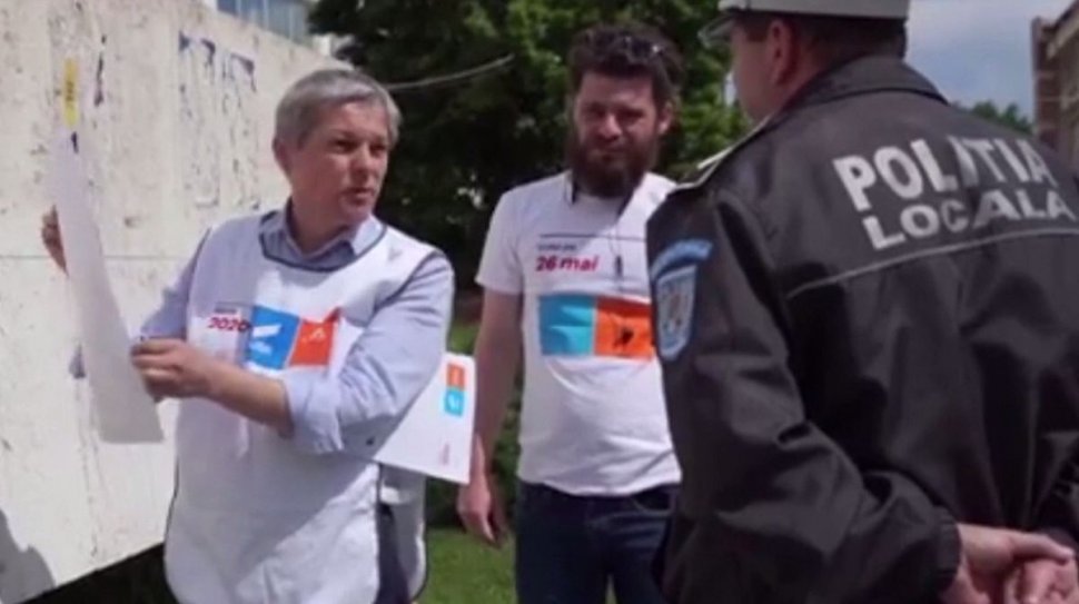 Dacian Cioloș, luat la rost de un polițist din județul Teleorman, în timp ce lipea afișe. „Mai presus de lege nu există decât Constituția”