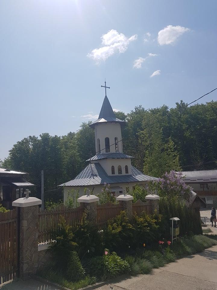 Locul din România unde minunile se întâmplă în fiecare zi. Mărturiile oamenilor (FOTO) 593307