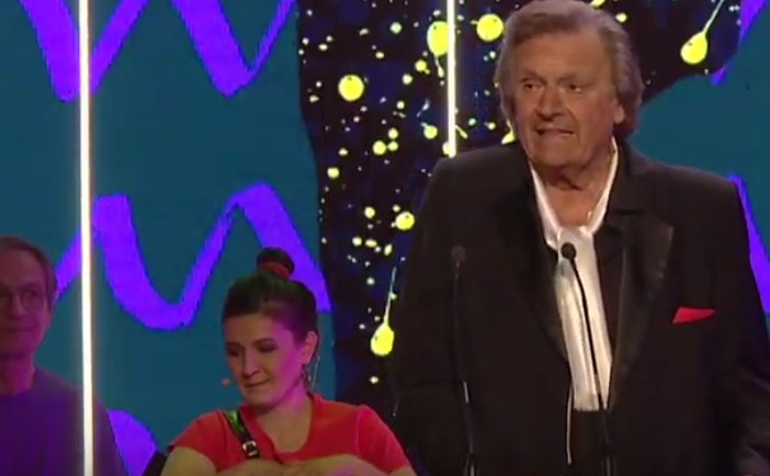 Florin Piersic, la Gala Premiilor UNITER: "Tata mi-a spus: "Fă-te, mă, doctor veterinar!"" Teatrul Radu Stanca din Sibiu, marele câștigător al serii. Lista premiilor