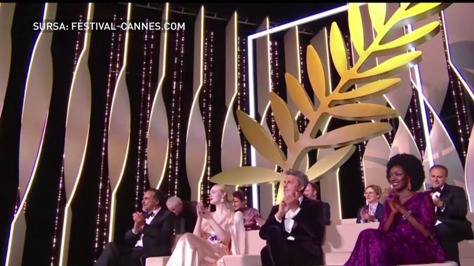 A început Festivalul de Film de la Cannes. Imagini de pe covorul roşu - VIDEO