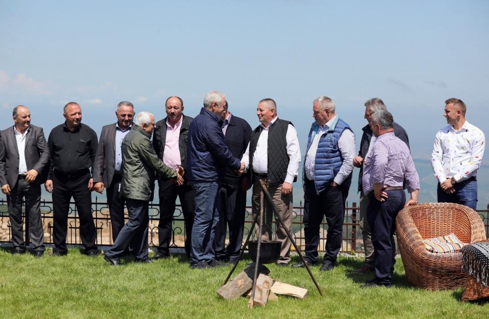 Liviu Dragnea, surprins într-o ipostază inedită 594437