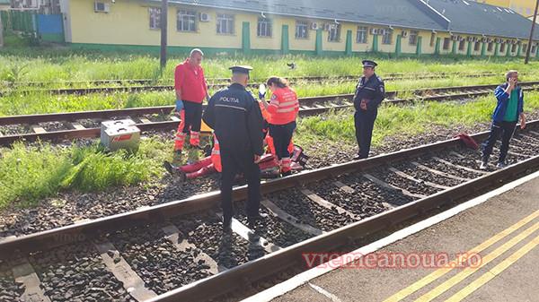 A aflat dimineață că fiul ei s-a sinucis. Îndurerată, femeia din Vaslui a plecat de acasă fără să spună nimic. După câteva zeci de minute, toți au aflat ce făcuse. „Câtă suferință a strâns în ea!” 594536