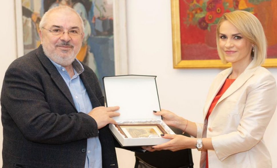 Primarul general, Gabriela Firea, a acordat Diplomă de Excelență profesorului dr. Gelu Colceag 