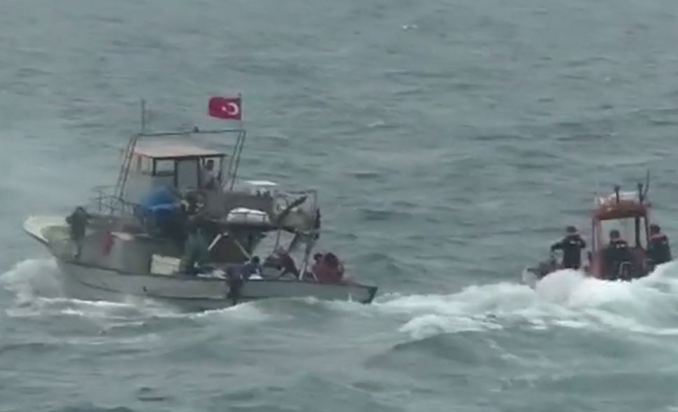 Pescador turcesc oprit cu focuri de armă. Comandantul ambarcațiunii a fost arestat preventiv