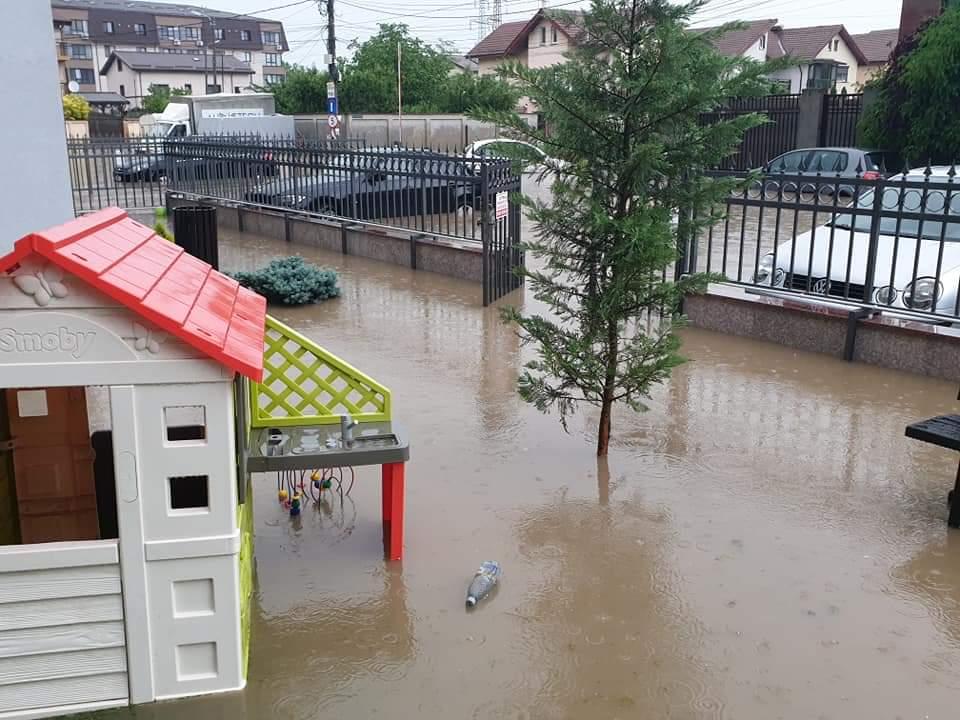 Date înspăimântătoare despre vremea extremă. Ploaia din Pantelimon, o dată la 100 de ani 595521