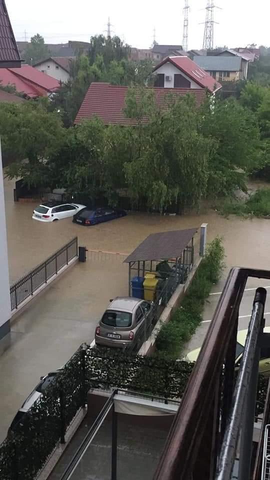 Date înspăimântătoare despre vremea extremă. Ploaia din Pantelimon, o dată la 100 de ani 595522