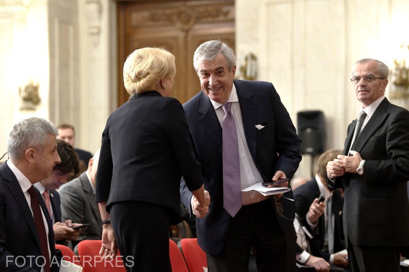 Coaliția se confruntă cu prima criză majoră după plecarea lui Dragnea. Tăriceanu condiționează susținerea PSD