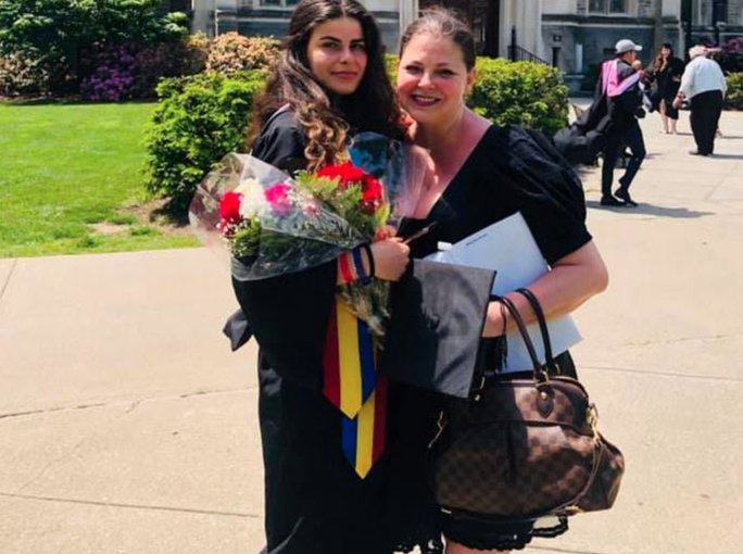 Rita Mureşan e în al nouălea cer! Fiica sa cea mare e absolventă cu merite deosebite la New York FOTO