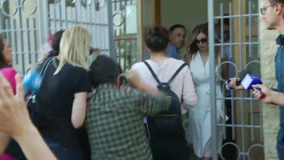 Liviu Dragnea, vizitat de iubita şi fiul său la penitenciar - IMAGINI în premieră! 596644