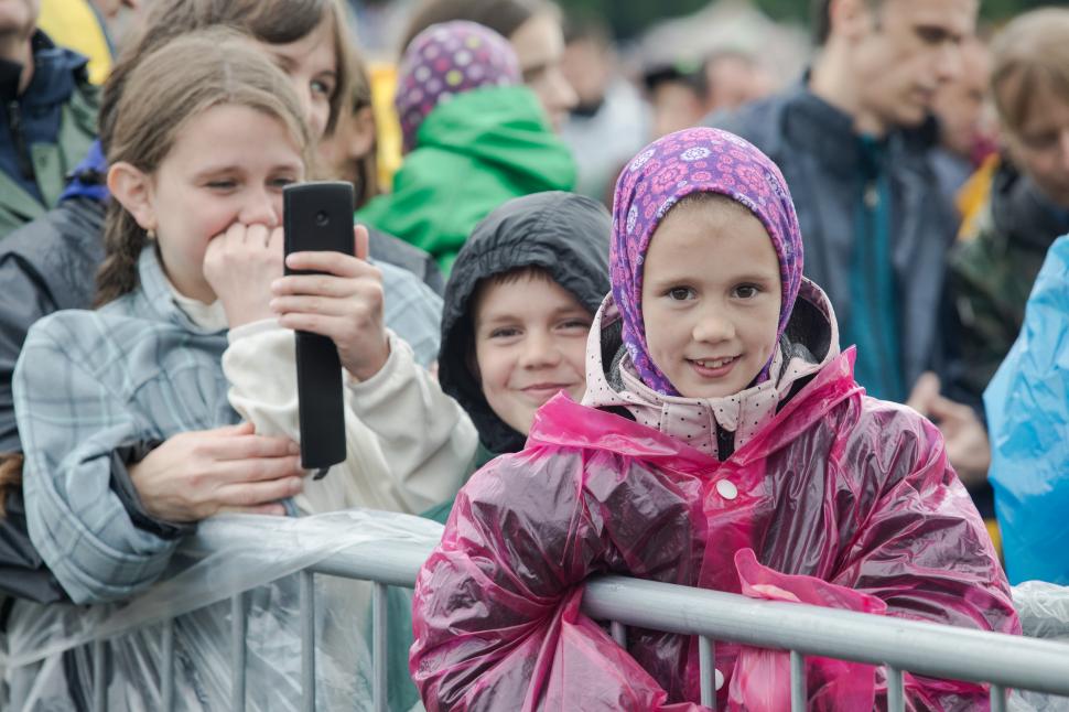 Papa Francisc, mesaj pentru români și maghiari: A peregrina semnifică provocarea de a descoperi şi de a transmite spiritul de a trăi împreună, de a nu ne fi teamă să ne amestecăm, de a ne întâlni şi de a ne ajuta 596977