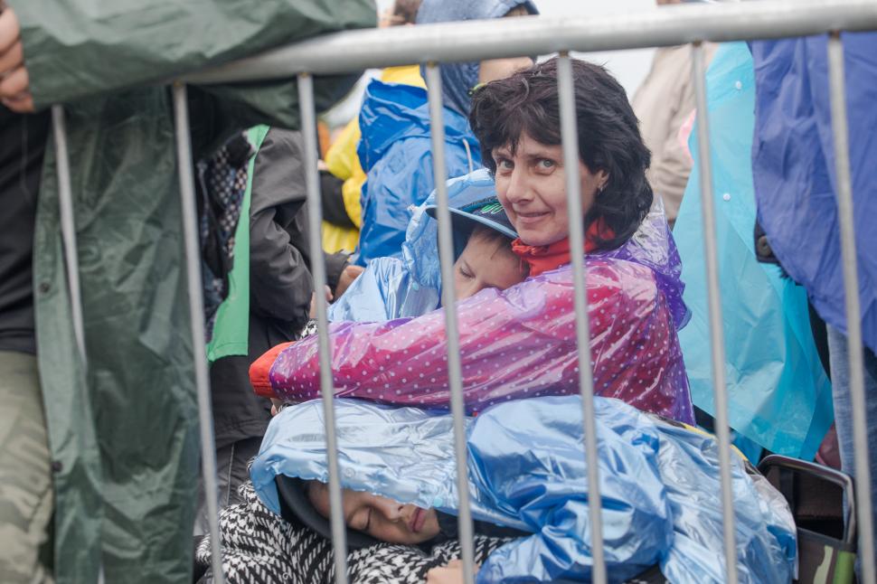 Papa Francisc, mesaj pentru români și maghiari: A peregrina semnifică provocarea de a descoperi şi de a transmite spiritul de a trăi împreună, de a nu ne fi teamă să ne amestecăm, de a ne întâlni şi de a ne ajuta 596983